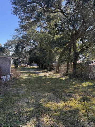 603 Mills Ave, Pensacola, FL 32507
