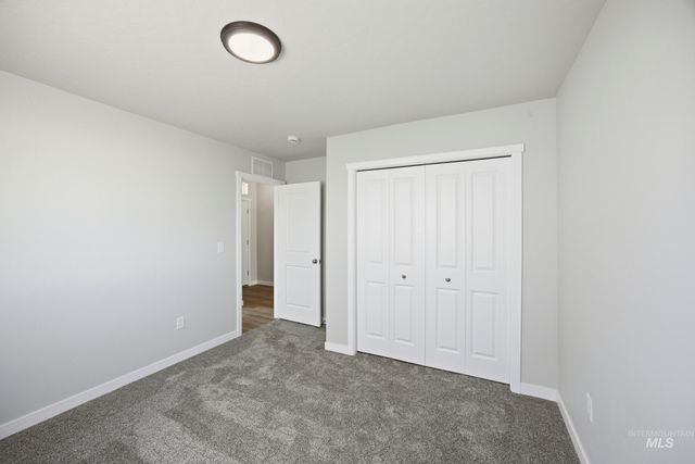 1698 Dyer St, Middleton, ID 83644
