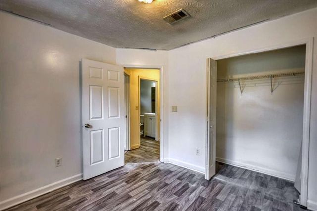 2119 SW Briar Glen Lane SW, Atlanta, GA 30331