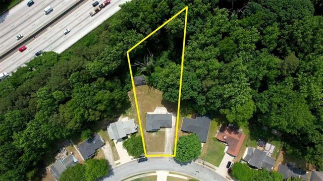 2119 SW Briar Glen Lane SW, Atlanta, GA 30331