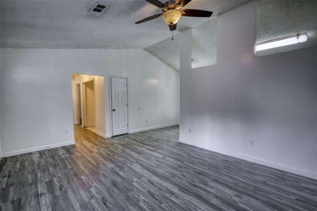 2119 SW Briar Glen Lane SW, Atlanta, GA 30331