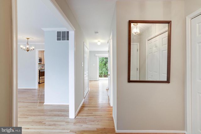 9823 SAINT CLOUD CT, Fairfax, VA 22031