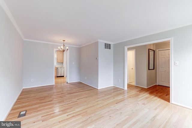 9823 SAINT CLOUD CT, Fairfax, VA 22031