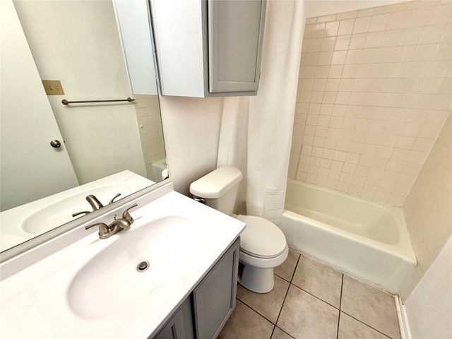 102 Flying Jib CT A, Lakeway, TX 78734