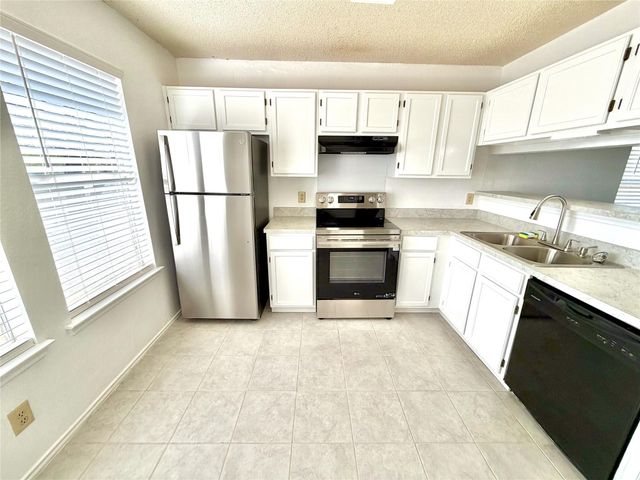 102 Flying Jib CT A, Lakeway, TX 78734