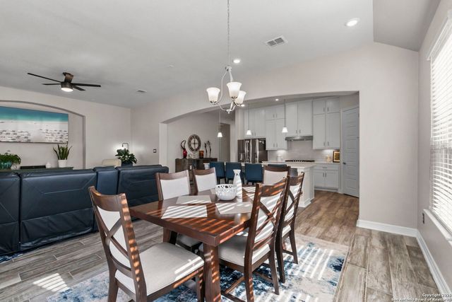 705 Treetop Pass, New Braunfels, TX 78130