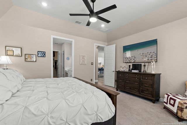 705 Treetop Pass, New Braunfels, TX 78130