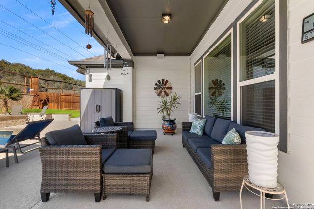 705 Treetop Pass, New Braunfels, TX 78130