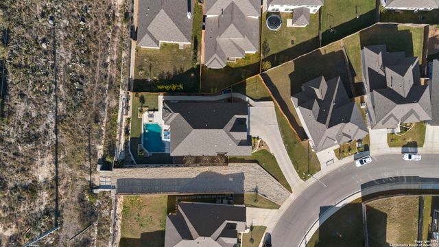 705 Treetop Pass, New Braunfels, TX 78130