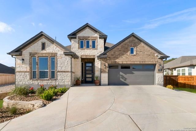 705 Treetop Pass, New Braunfels, TX 78130
