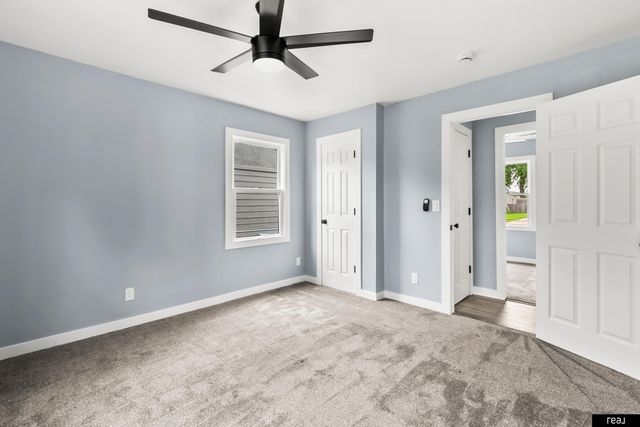 1318 Lindwood Drive, Carter Lake, IA 51510