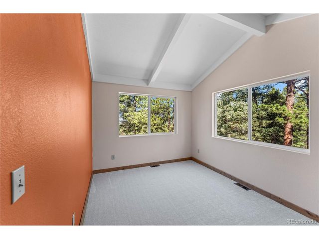 215 Southpark Rd, Florissant, CO 80816