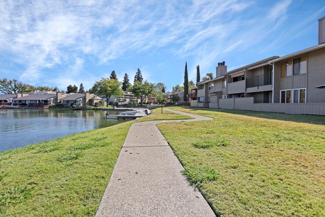 3788 W Benjamin Holt Dr, Stockton, CA 95219
