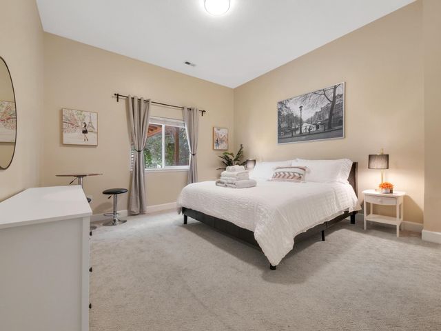 1805 S Limerick Dr, Spokane Valley, WA 99037