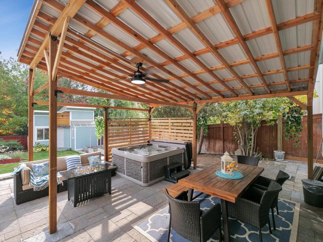 1805 S Limerick Dr, Spokane Valley, WA 99037