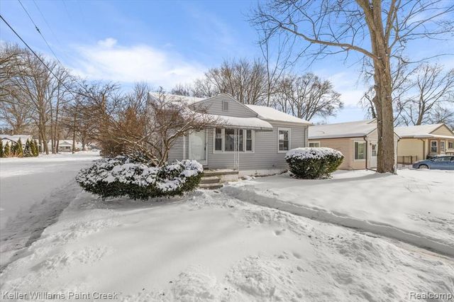 19498 Poinciana, Redford, MI 48240