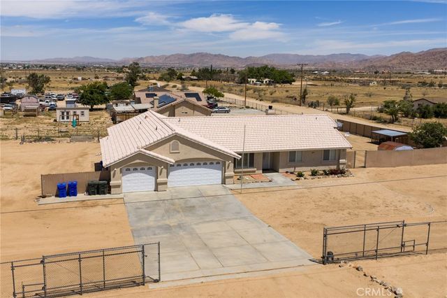 22772 Lancelet, Apple Valley, CA 92308