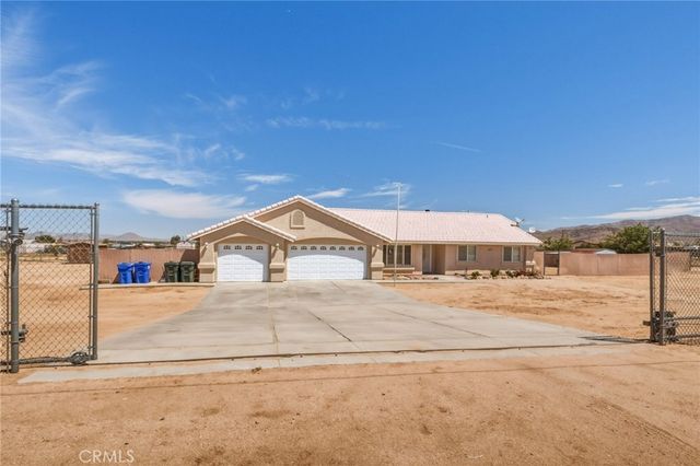 22772 Lancelet, Apple Valley, CA 92308