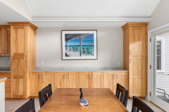21 Broad Street, Newburyport, MA 01950