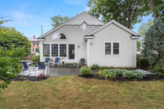 21 Broad Street, Newburyport, MA 01950