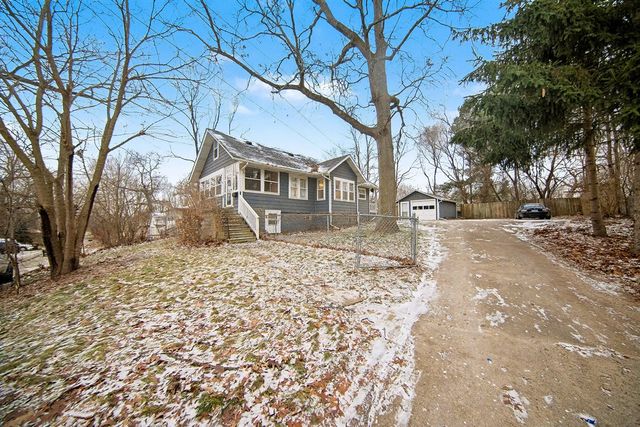 206 W Vandercook Drive, Jackson, MI 49203