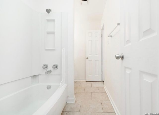 5839 Sun Bay, San Antonio, TX 78244
