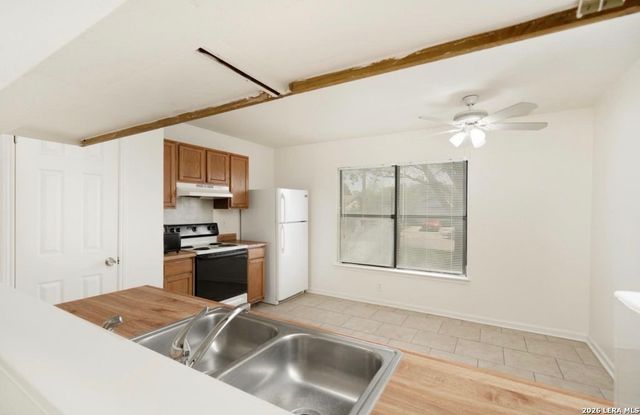 5839 Sun Bay, San Antonio, TX 78244