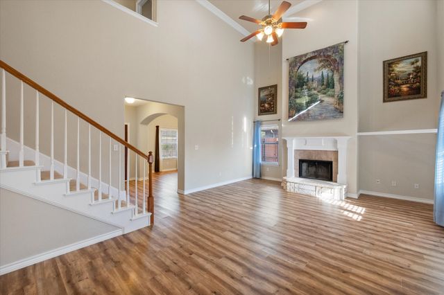 104 Whipperwill Way, Red Oak, TX 75154