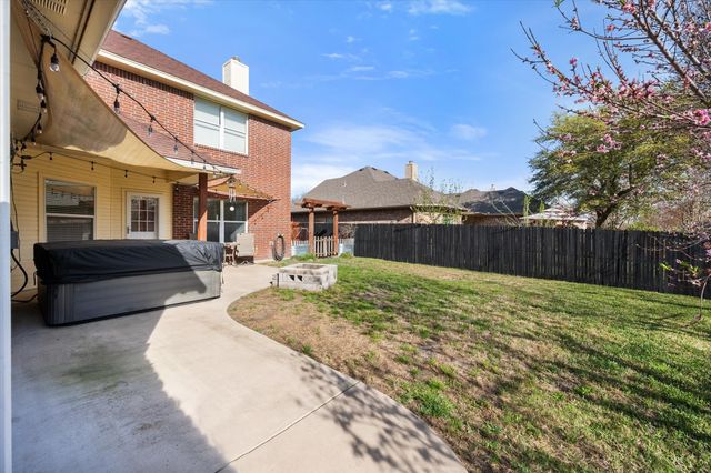 104 Whipperwill Way, Red Oak, TX 75154