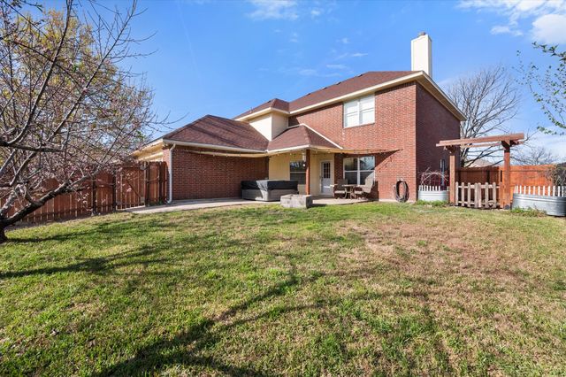 104 Whipperwill Way, Red Oak, TX 75154