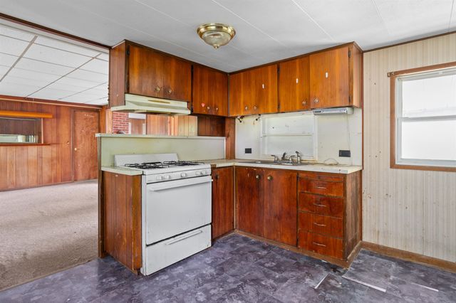 49 Boynton Lane, Seabrook, NH 03874