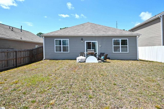 421 Bucky Drive, Woodruff, SC 29388