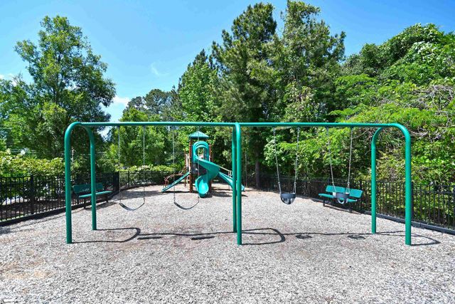 421 Bucky Drive, Woodruff, SC 29388