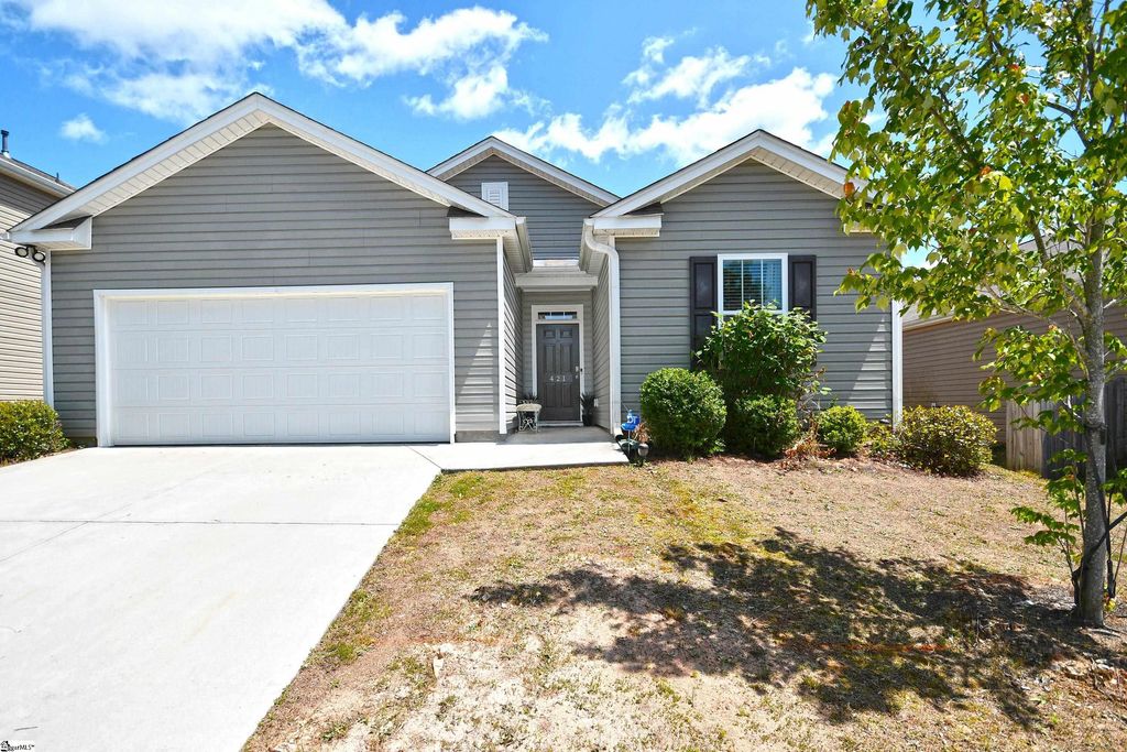 421 Bucky Drive, Woodruff, SC 29388