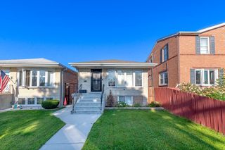 5118 S Mobile Avenue, Chicago, IL 60638