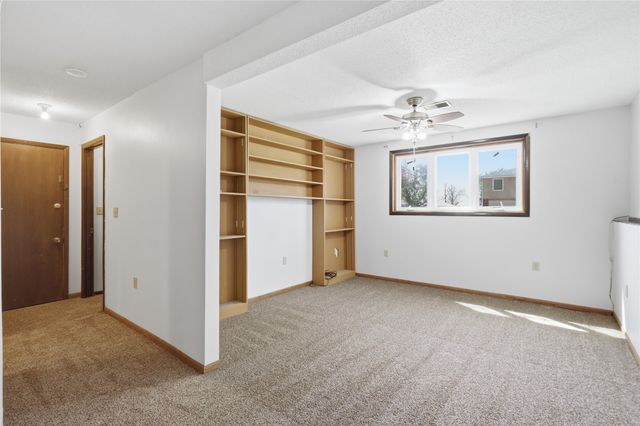 625 Schaffer Boulevard, Pleasant Hill, IA 50327