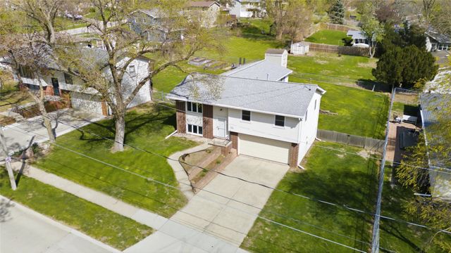 625 Schaffer Boulevard, Pleasant Hill, IA 50327
