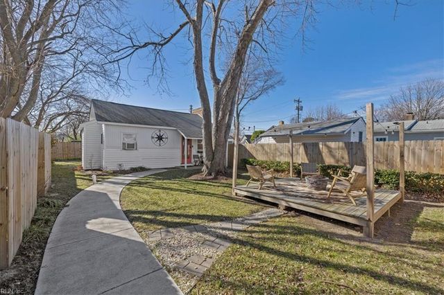 117 Tappan AVE, Hampton, VA 23664