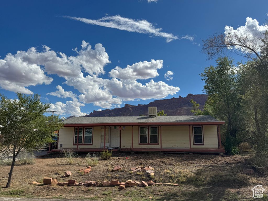 1414 E HUNTCREEK DR, Moab, UT 84532