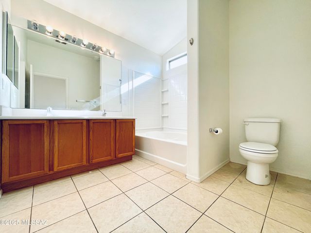 3335 S Rainburst Place, Tucson, AZ 85713