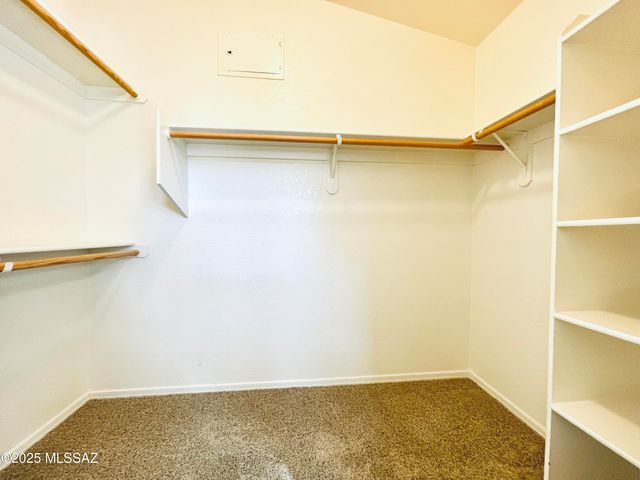 3335 S Rainburst Place, Tucson, AZ 85713