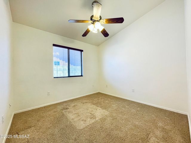 3335 S Rainburst Place, Tucson, AZ 85713