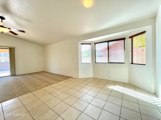 3335 S Rainburst Place, Tucson, AZ 85713
