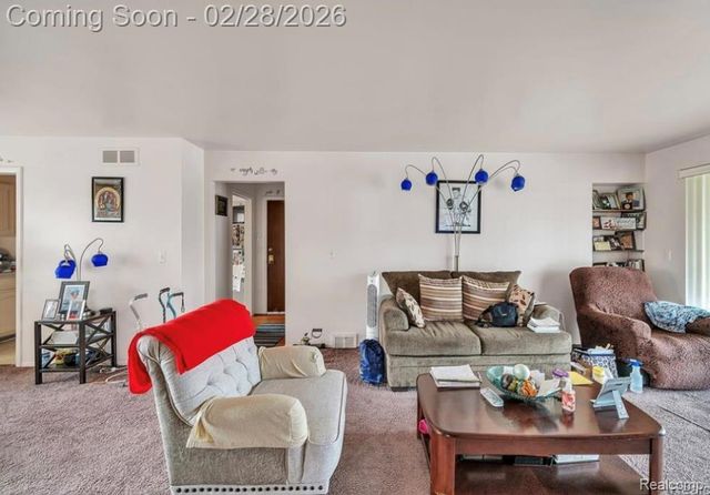 15220 Garfield B, Redford Charter Township, MI 48239