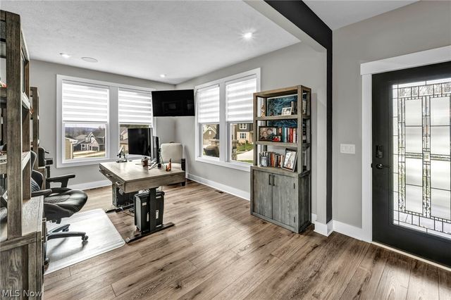 2818 Weeping Pine Drive, Medina, OH 44256