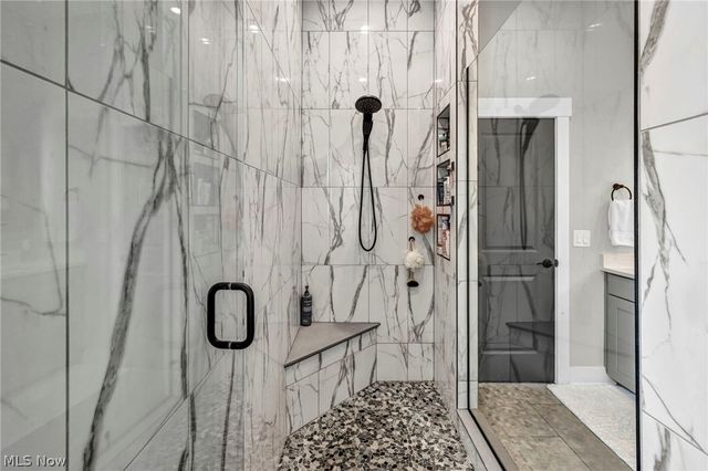 2818 Weeping Pine Drive, Medina, OH 44256