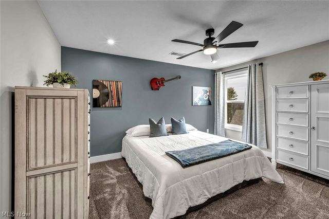 2818 Weeping Pine Drive, Medina, OH 44256