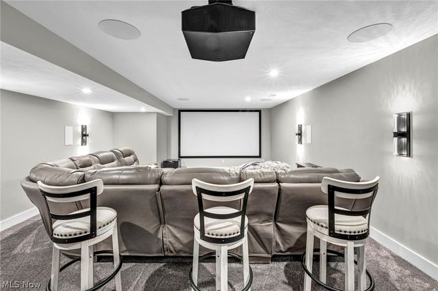 2818 Weeping Pine Drive, Medina, OH 44256