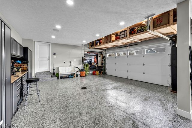 2818 Weeping Pine Drive, Medina, OH 44256