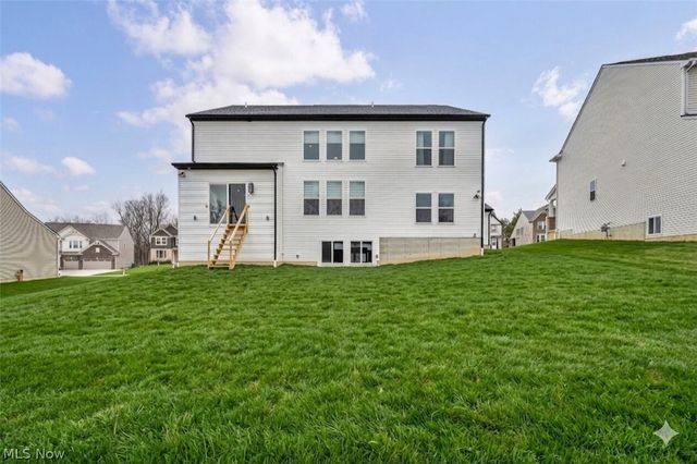 2818 Weeping Pine Drive, Medina, OH 44256